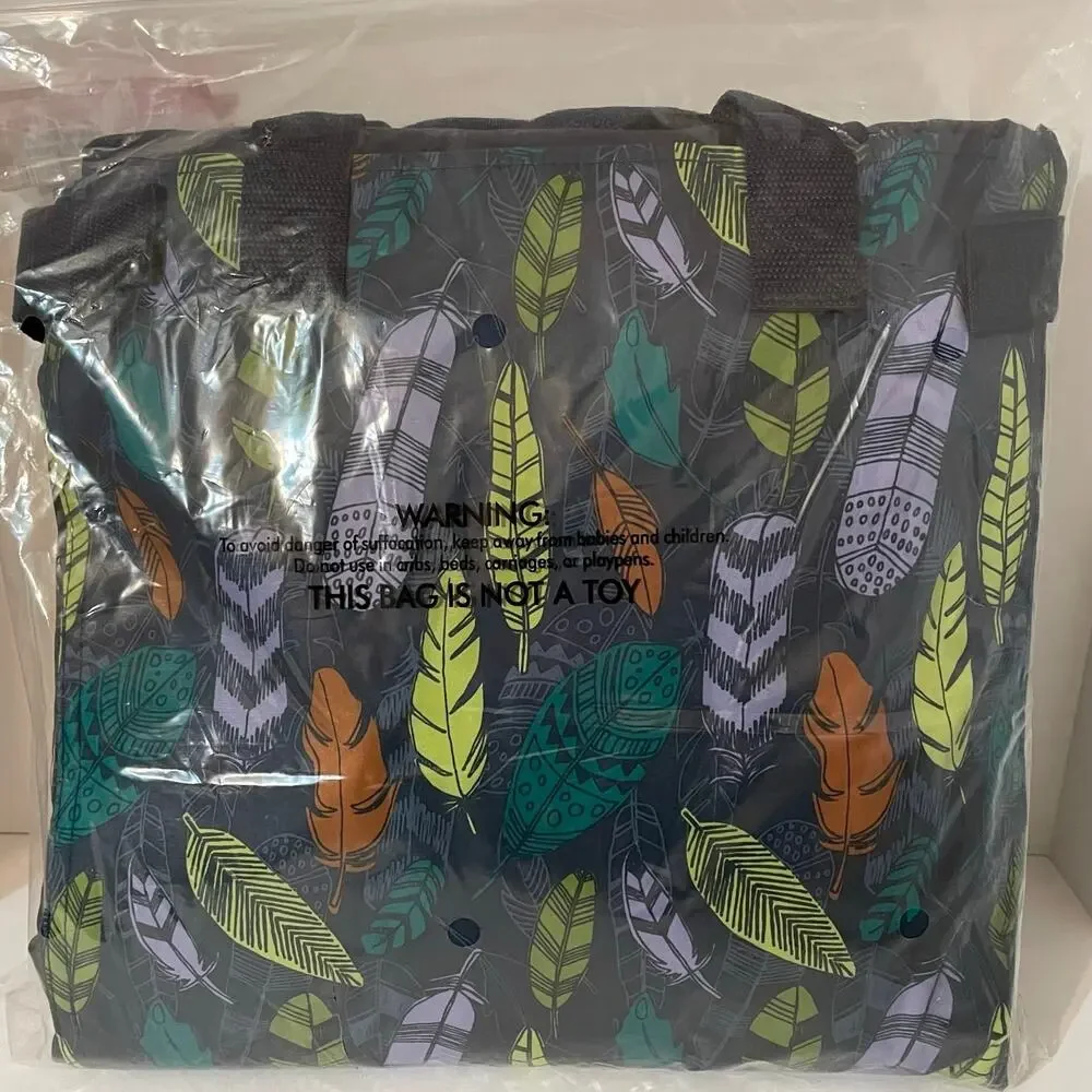 THIRTY ONE Bleacher Blanket New in Bag Falling Feathers Pattern AD40 Retired NOS